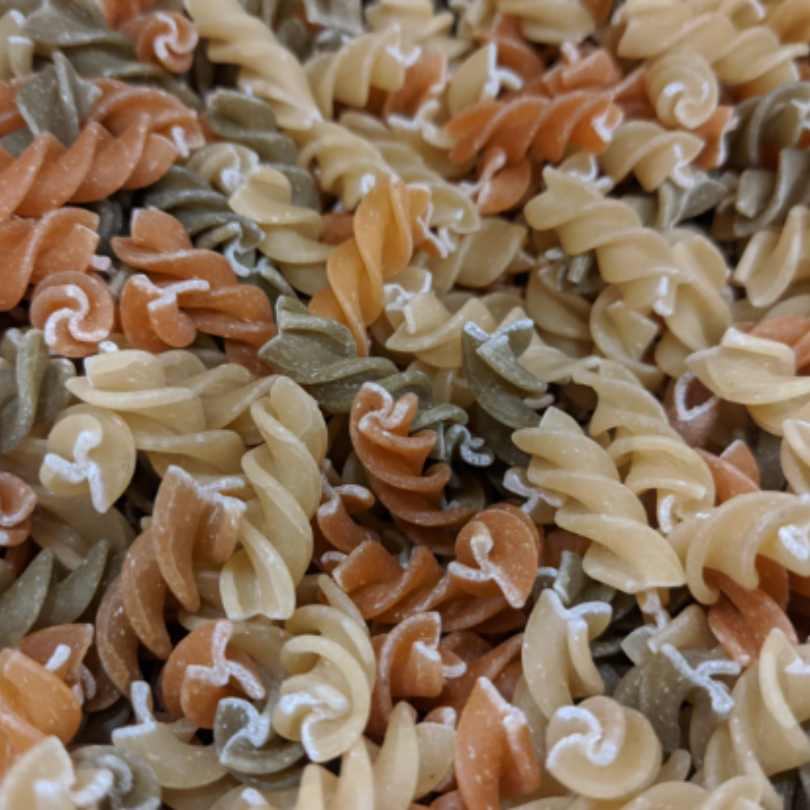 Fusilli Tomate Espinacas